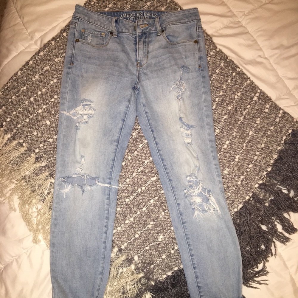American Eagle ripped skinny jeans